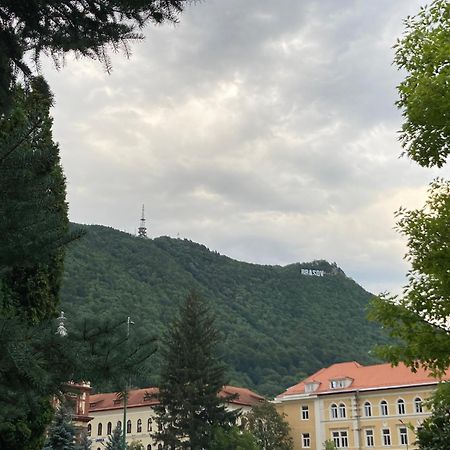 Cosy Hideaway Apartman Brassó Kültér fotó