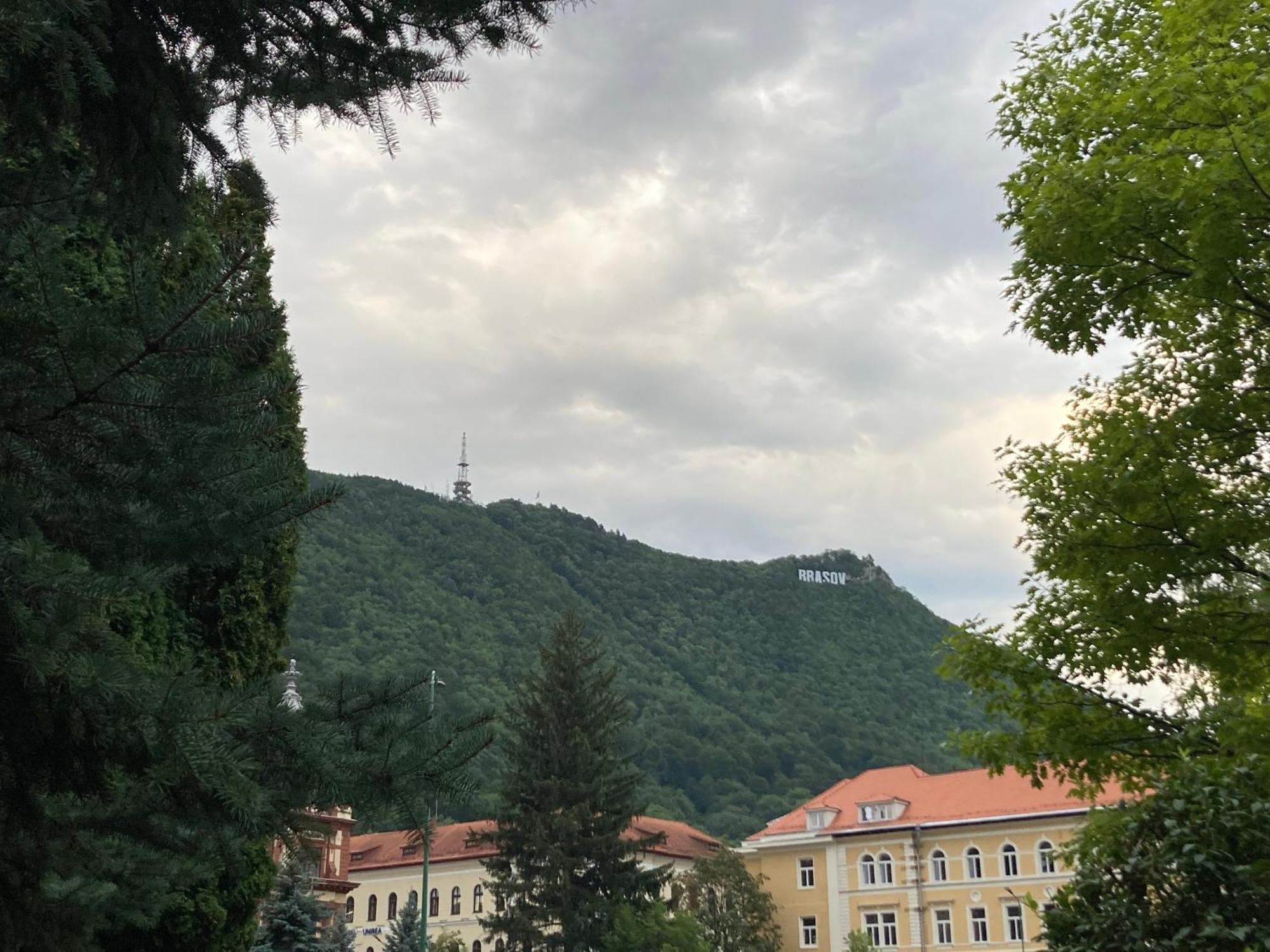 Cosy Hideaway Apartman Brassó Kültér fotó